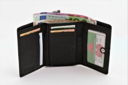 Dámska čierna kožená peňaženka 