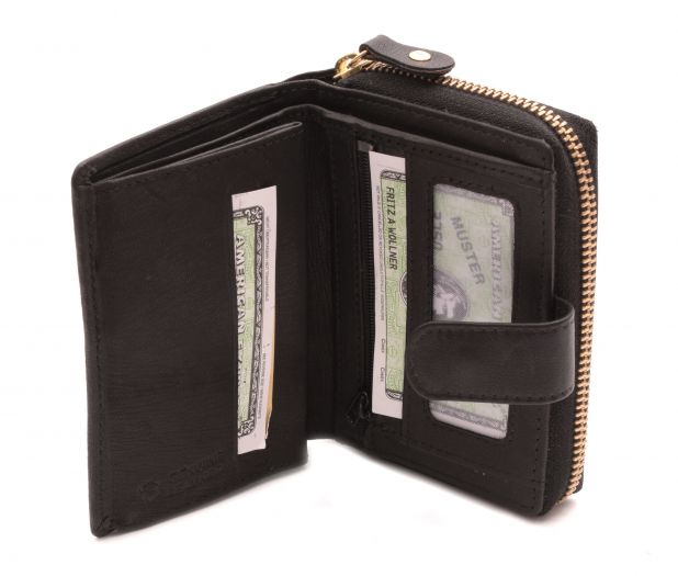 Dámska kožená peňaženka zo zapínaním na patent